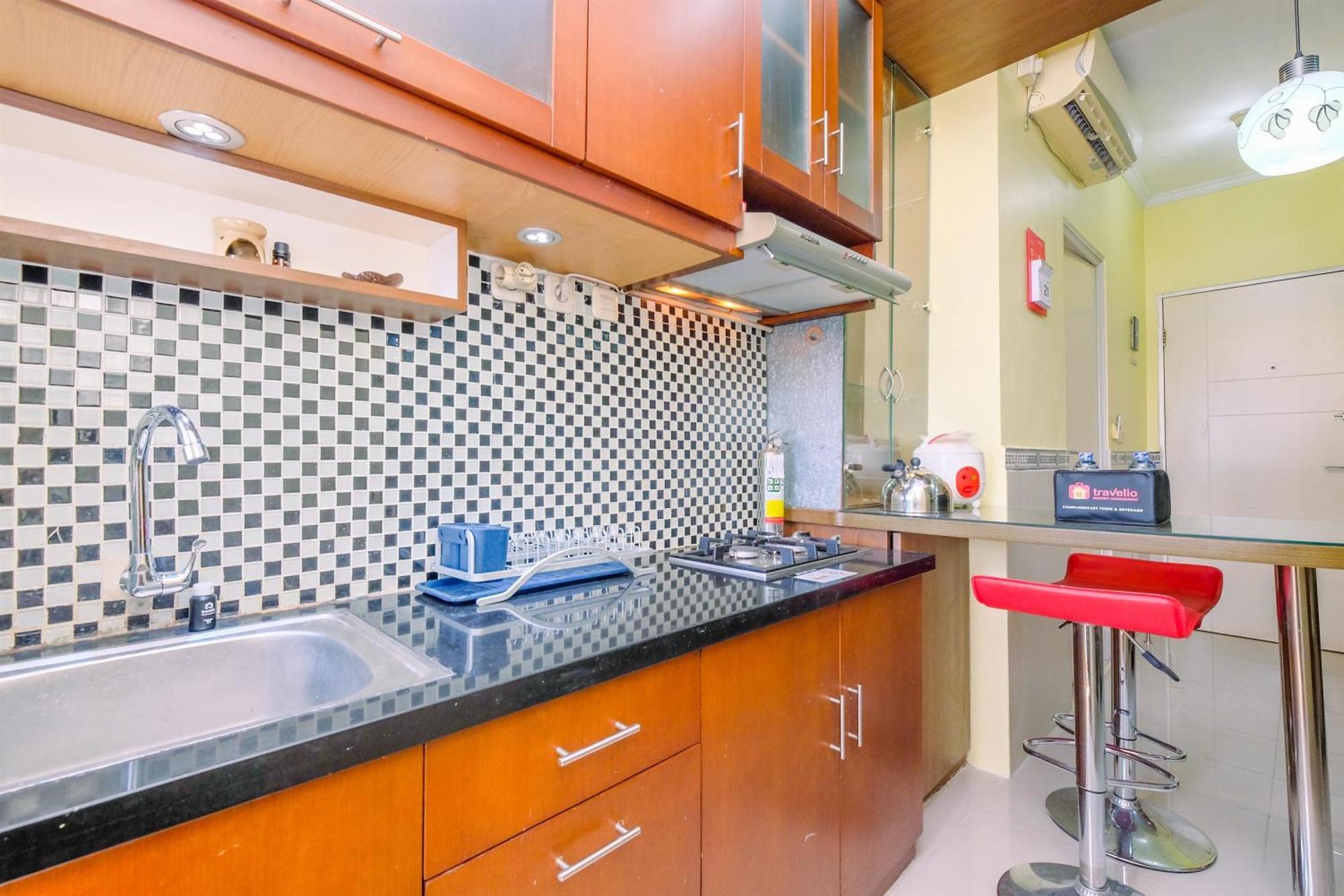 Apartment Fancy And Lavish 1br At Menteng Square By Travelio Jakarta
