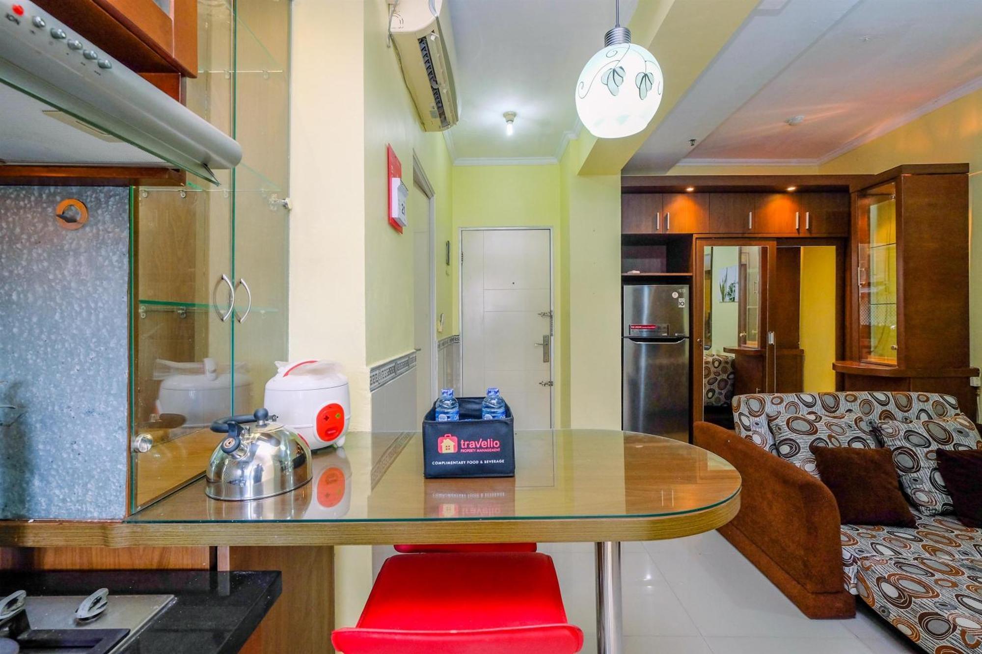 Pangsapuri Fancy And Lavish 1br At Menteng Square By Travelio Jakarta
