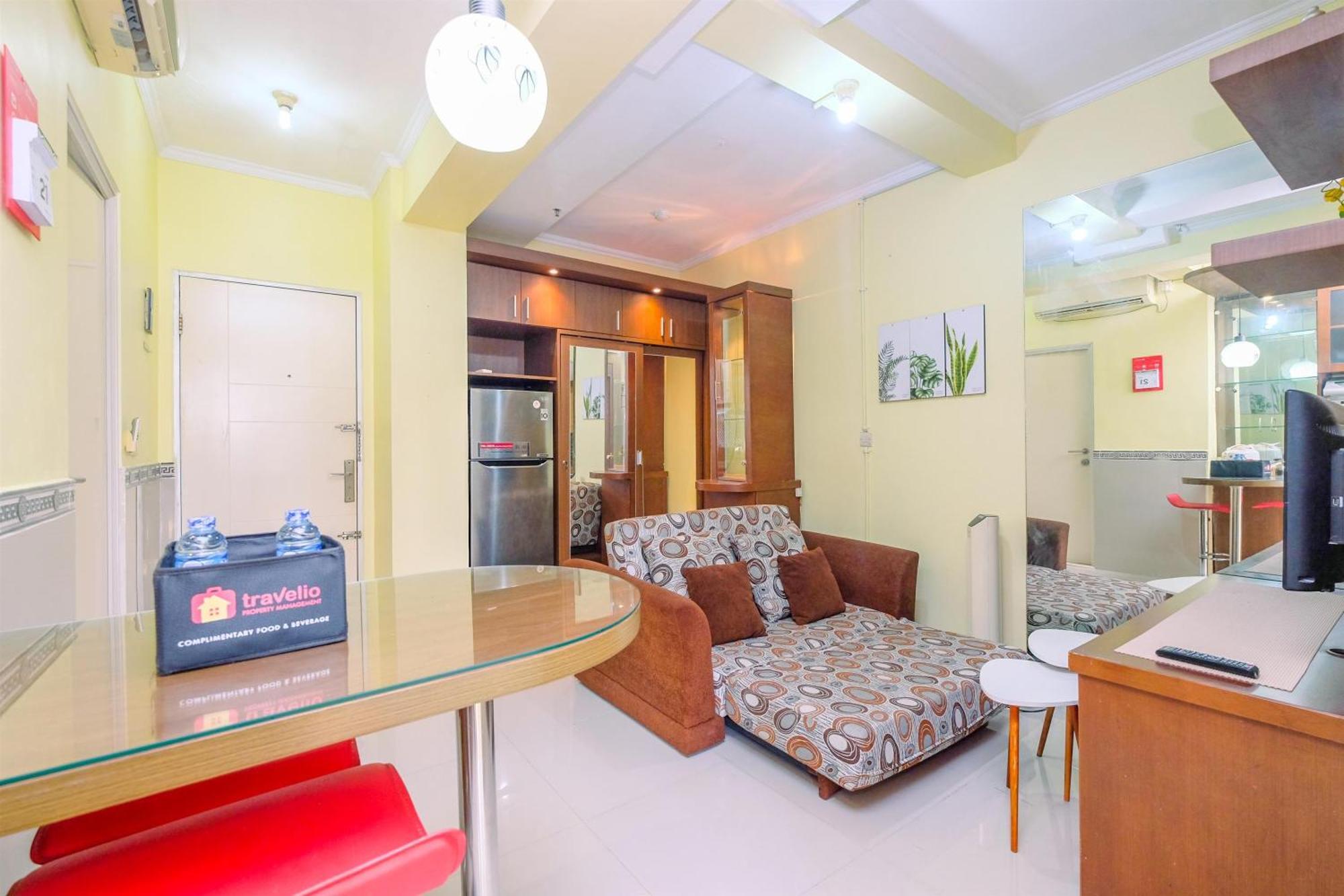 Fancy And Lavish 1br At Menteng Square By Travelio * Jakarta